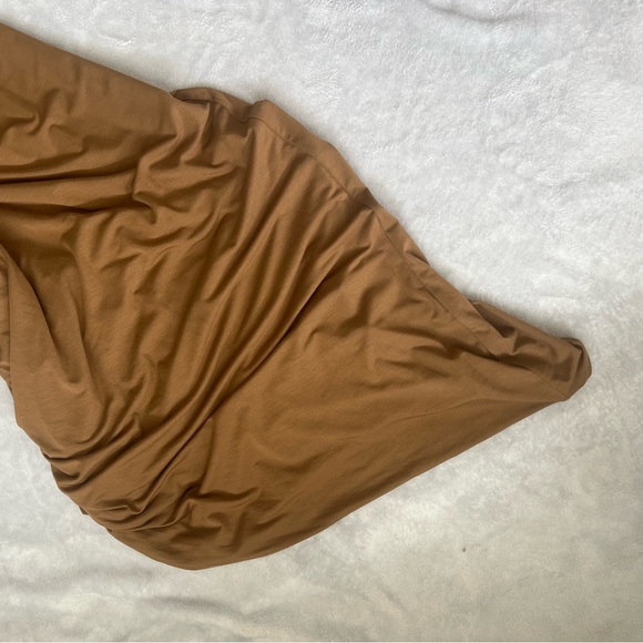 Lovers and Friends Eva Midi Dress in Deep Taupe - Picture 5 of 7